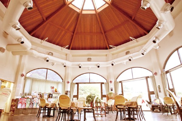 カフェテラス「カバリョ」