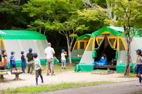 テントキャンプ場